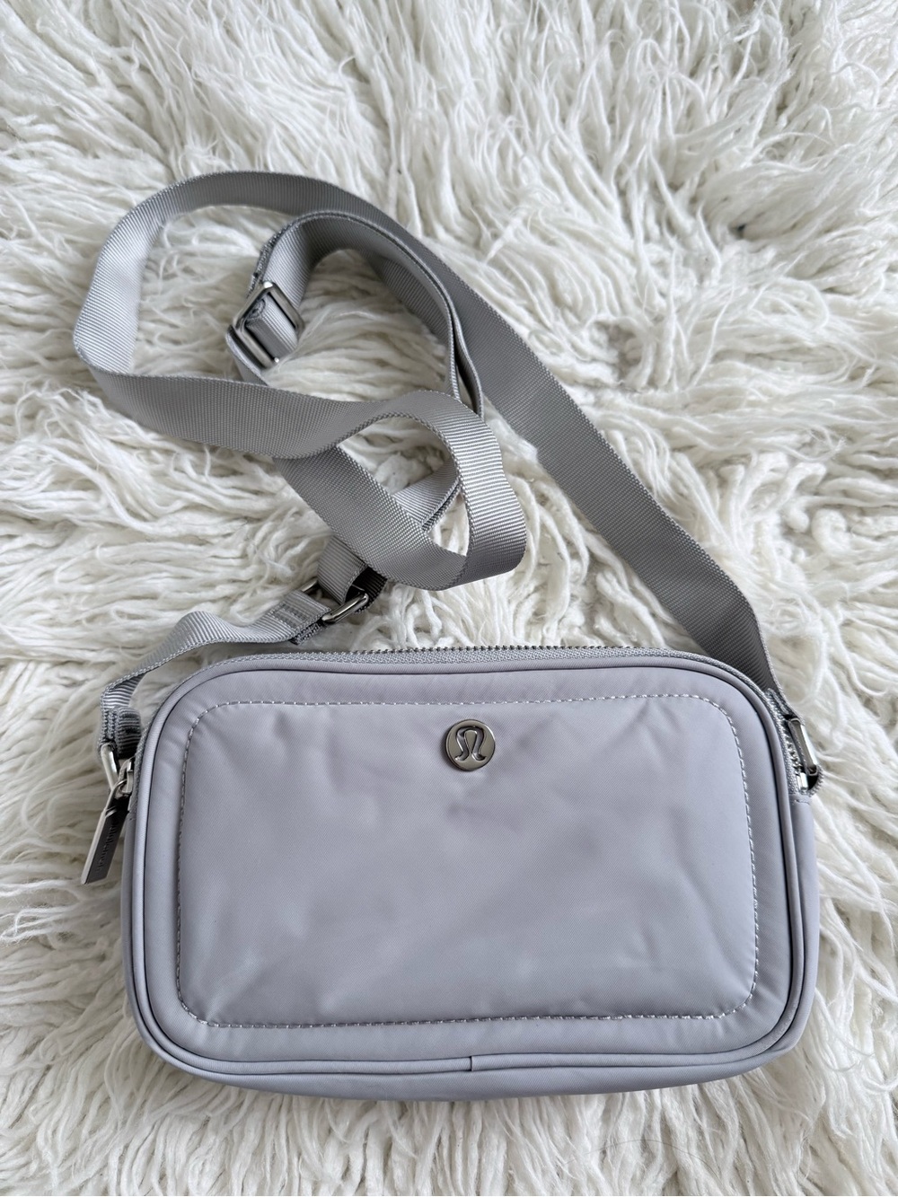 lululemon athletica Light Gray Crossbody Camera bag